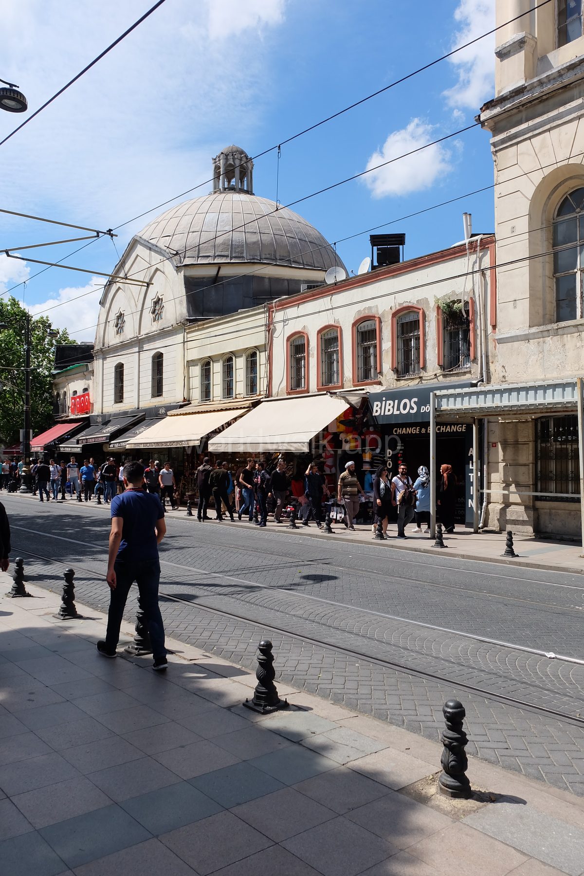 Where to Exchange Money in Istanbul 2026: Best Rates & ATMs