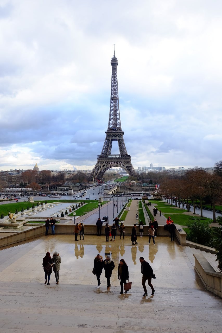 Full view of the Eiffel Tower from the Trocadéro terraces across the Seine