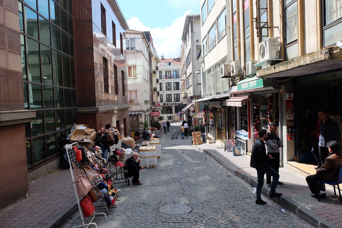 Istanbul SIM Card & eSIM 2026