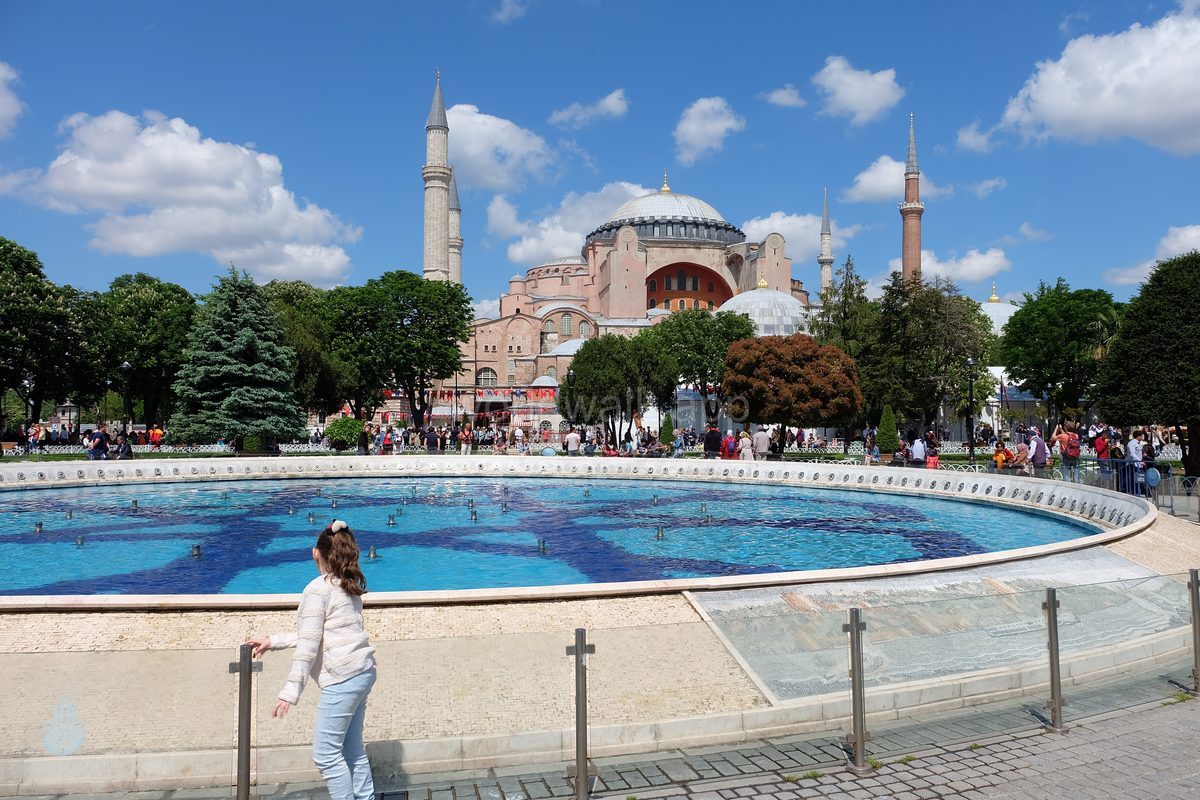 Istanbul 2026 Guide: What to See, When to Go, Costs