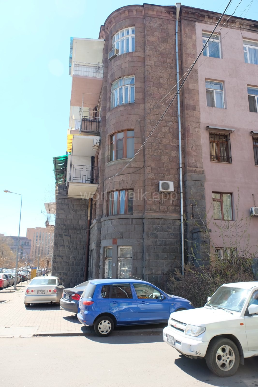 Жилой квартал в центре Еревана
